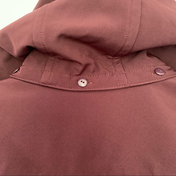 Kenneth Cole Reaction - Burgundy Hooded Rain Coat with Zipper and Button detail - Picture 7 of 15